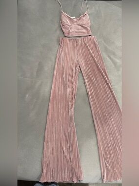 Pleated Wide-Leg Velvet Pants - Dusty Rose